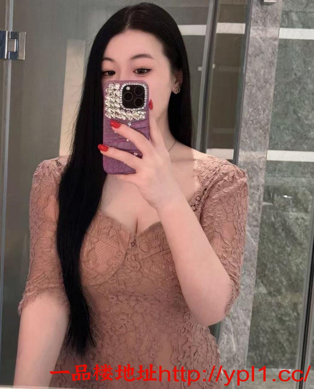 健身房教练兼职身材超好超耐草