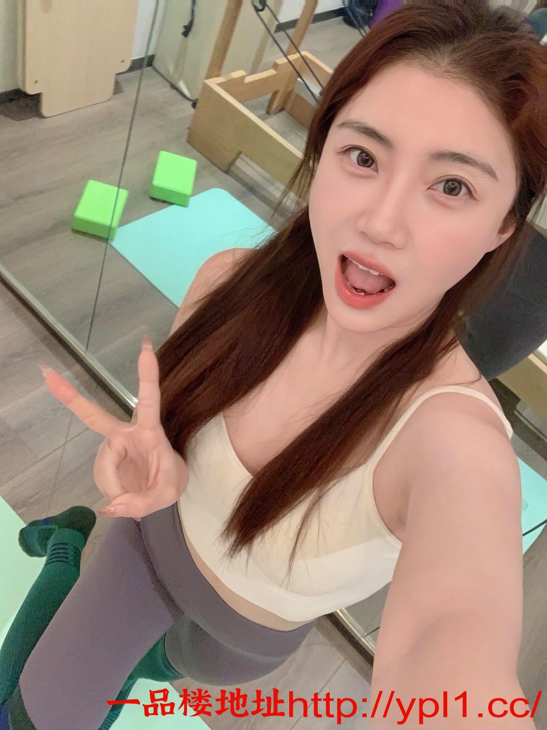 天河区高颜值粉嫩小姐姐