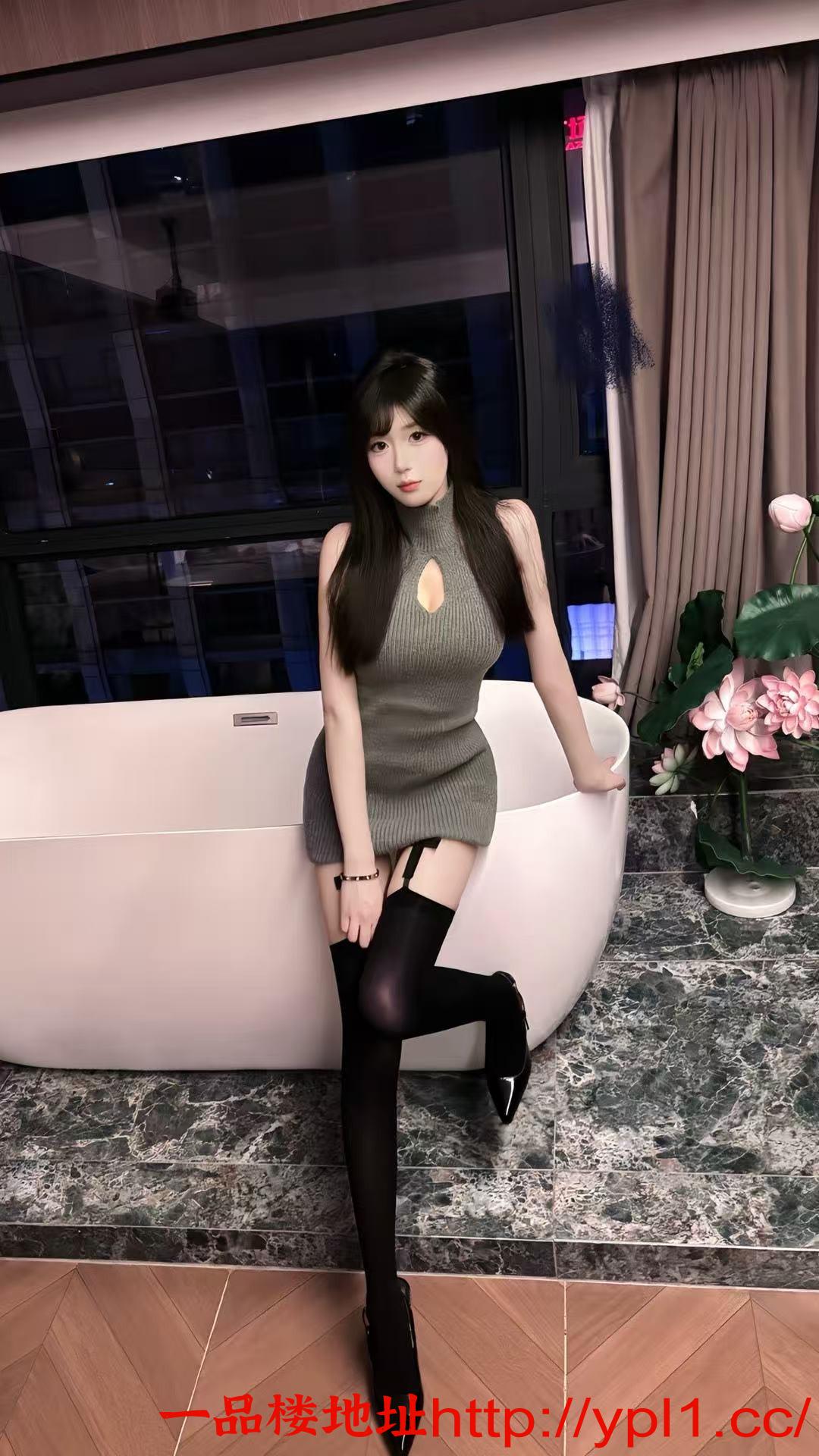 长沙极品反差婊紧B水多会喷水