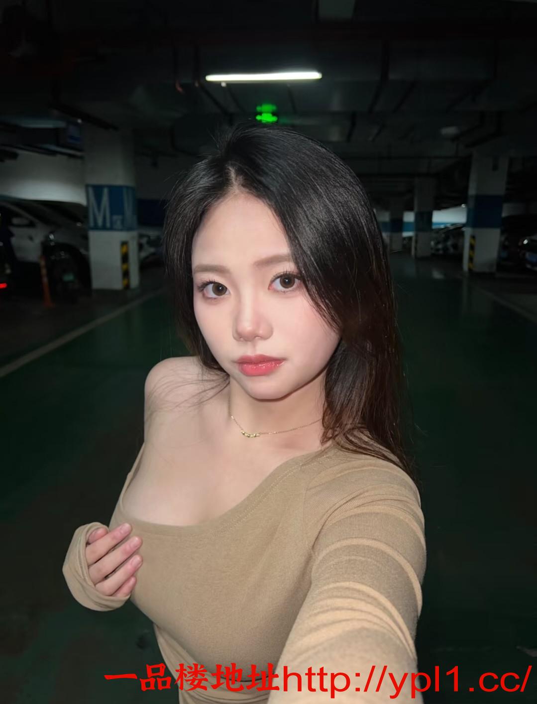 长沙小妹妹粉嫩阴唇可以舔逼超刺激