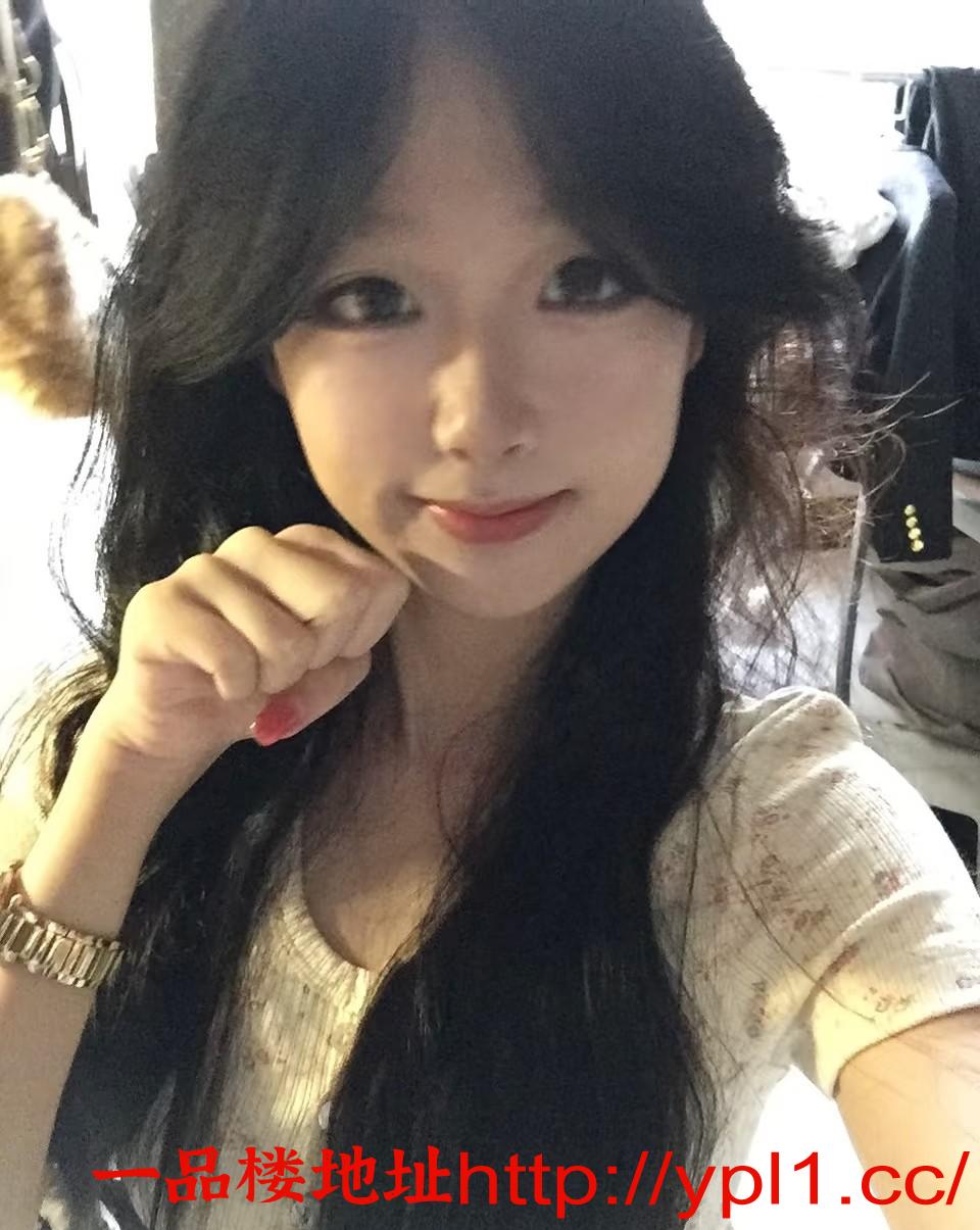 广州情趣白嫩销魂学生妹能吸会夹身材一绝（可外出）