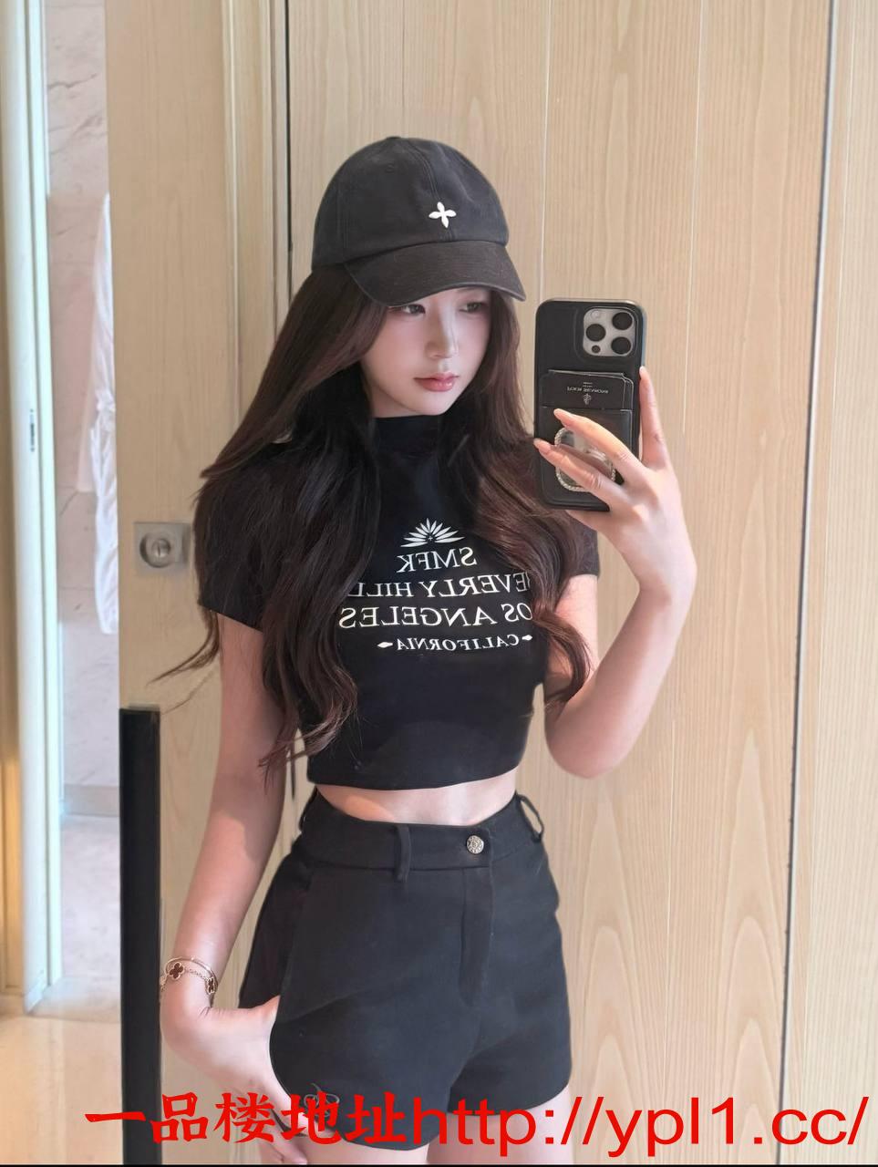 极品网红妹妹大胸粉嫩长腿多汁