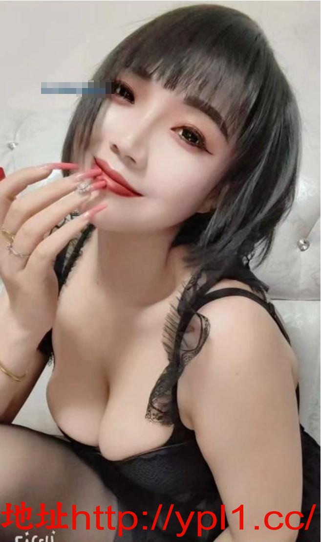 00后学生妹兼职无套可内射