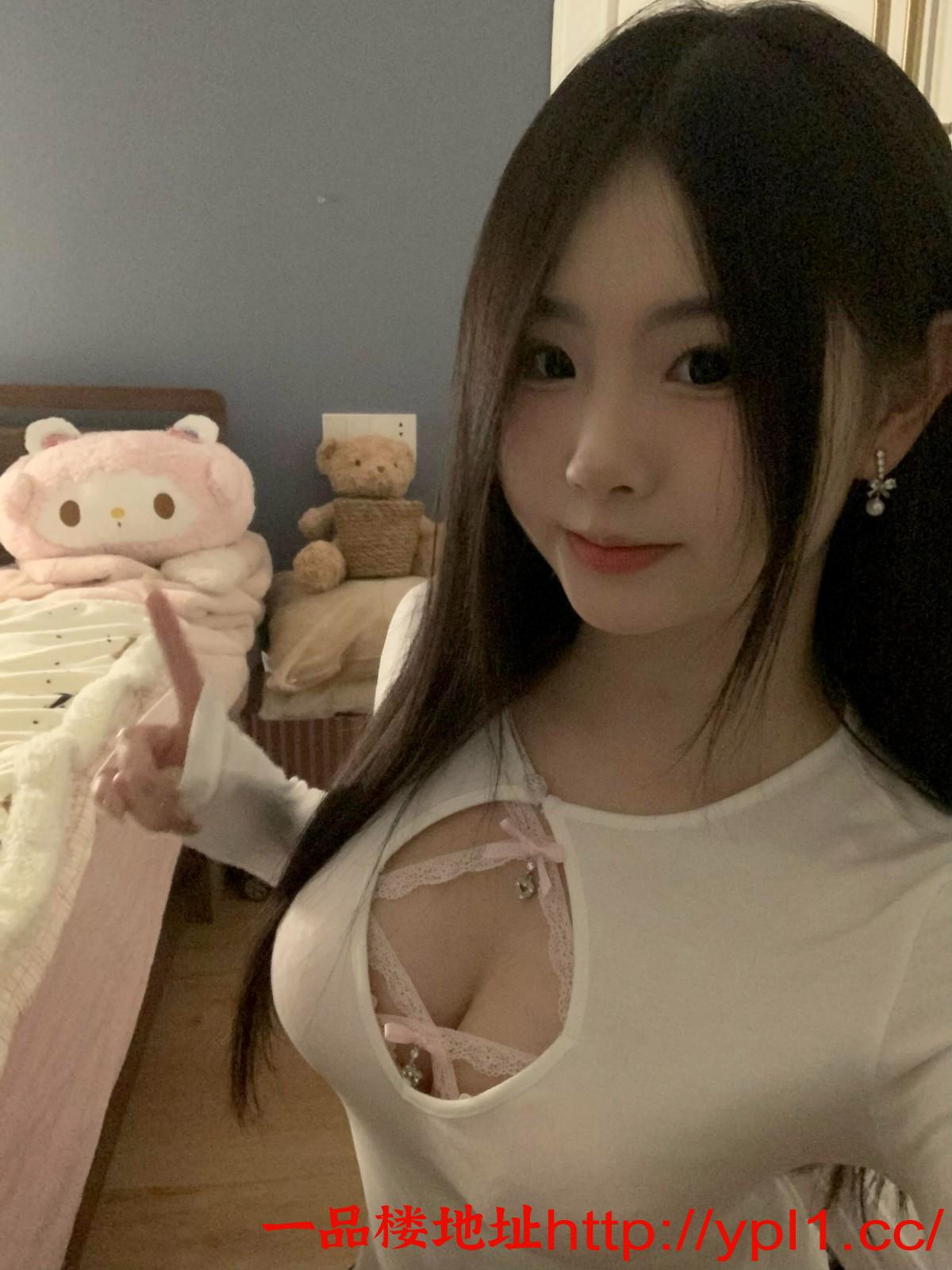 武汉邻家妹妹刚下海兼职逼紧呻吟勾魂可外出