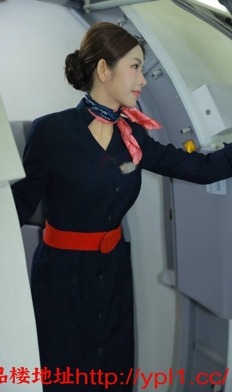 南航空姐兼职气质好皮白肉嫩（水龙头）