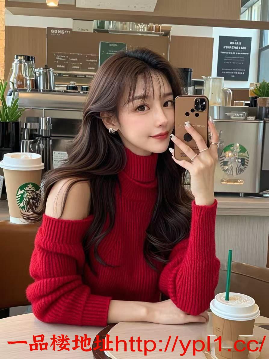 梨型身材，大屁股，皮肤白嫩，声音好听，胸大且型好看，敏感，奶头一摸就能让老师呻吟。