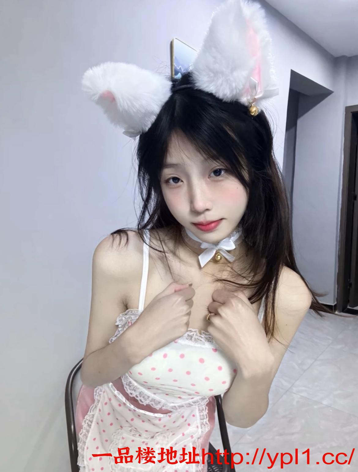 07小卡哇伊刚破处一碰就流水