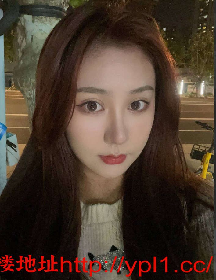 济南少妇，贵妇相，有韵味，体贴温柔，适合30岁相同年龄的，水多毛毛好看【自带公寓，可外出】