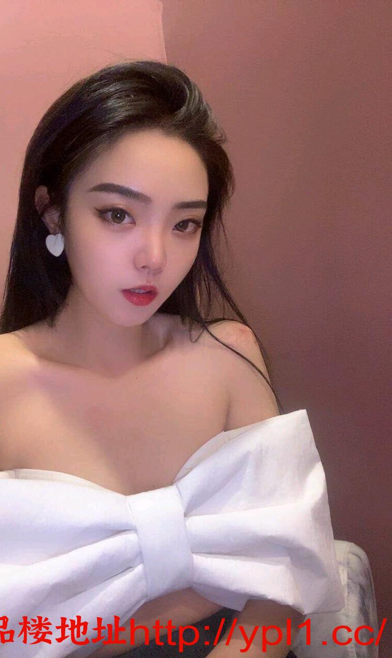 已婚少妇还未生孩子，逼逼紧致，水多，奶子大又圆，自带公寓