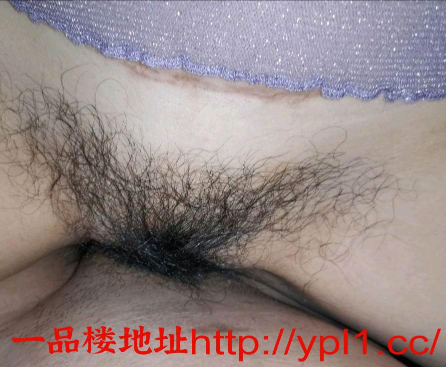 已婚少妇还未生孩子，逼逼紧致，水多，奶子大又圆，自带公寓