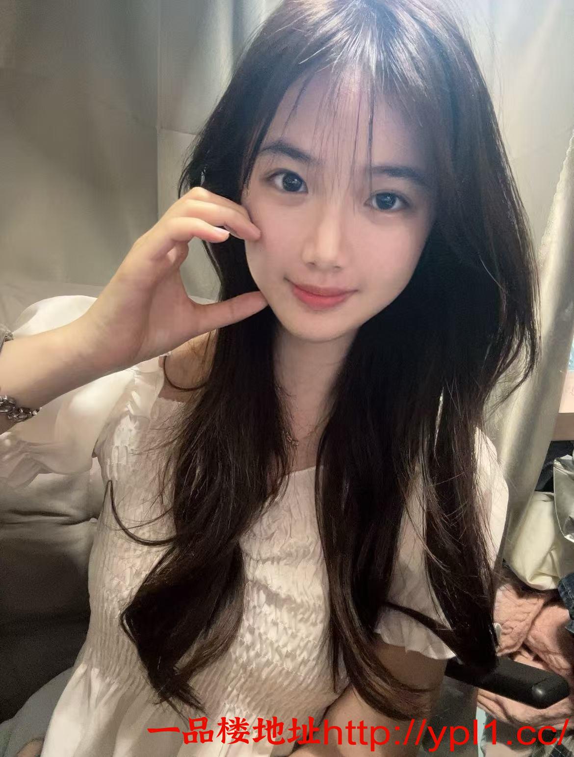 艺校舞蹈生兼职水润多汁身材凹凸有致高难度各种动作