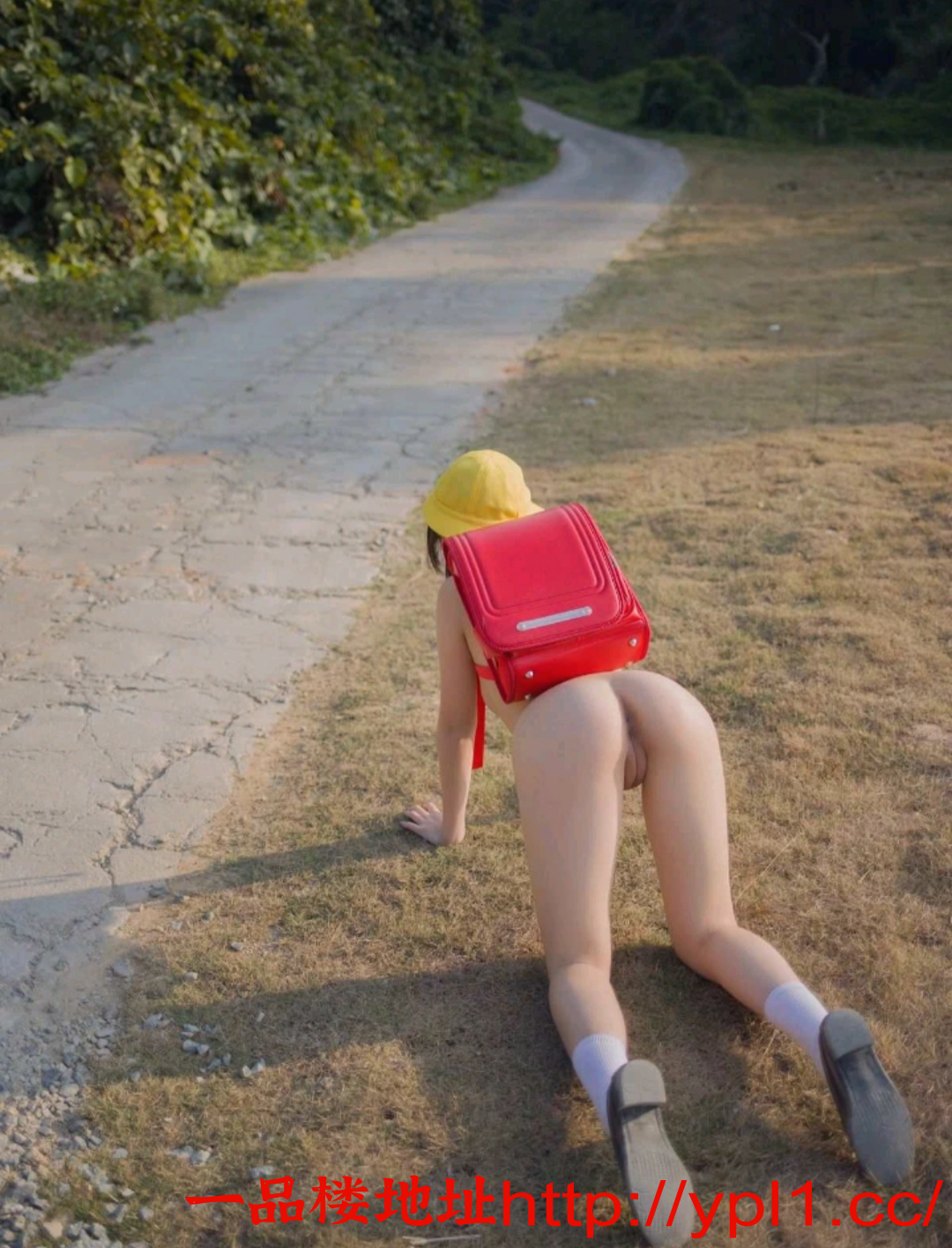 学生妹非常的粉嫩会叫爸爸用力白白净净的非常光滑