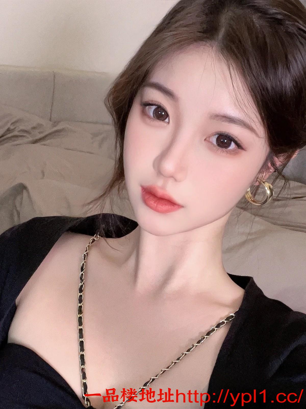 北京性感，精致身材好粉嫩穴敏感多水任意调教