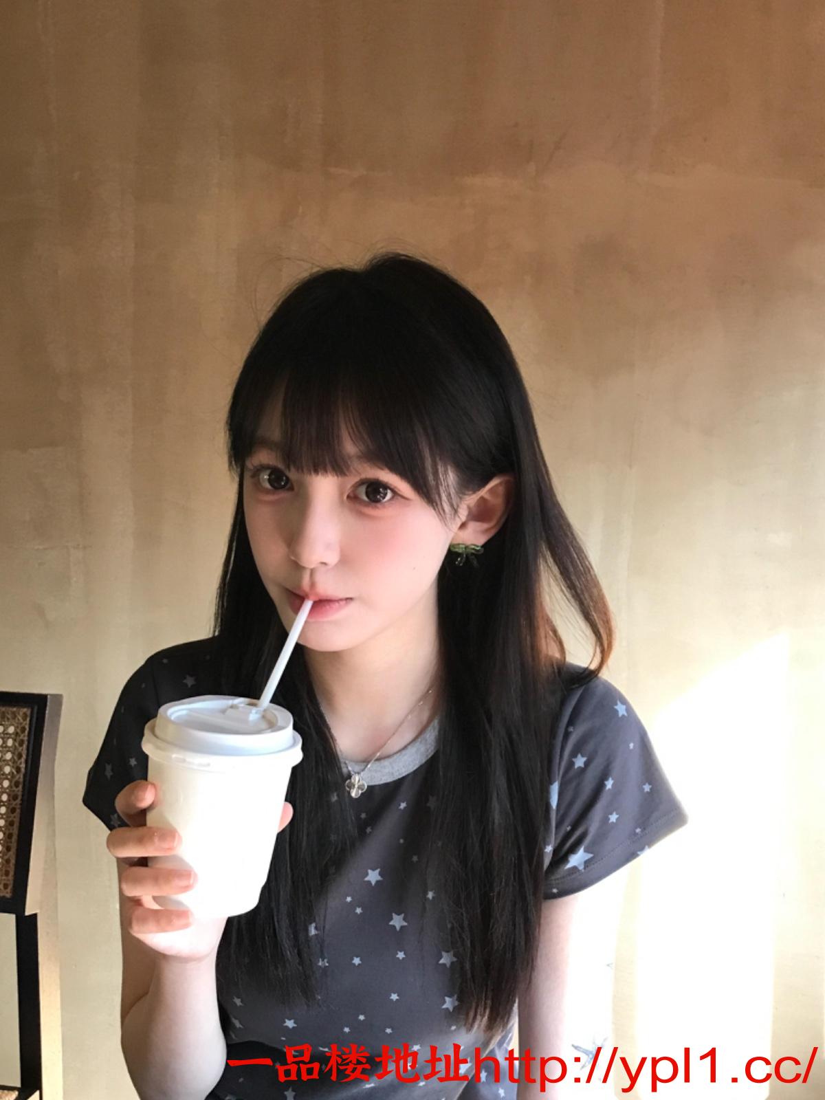 个人居家骚小妹 的缩略图