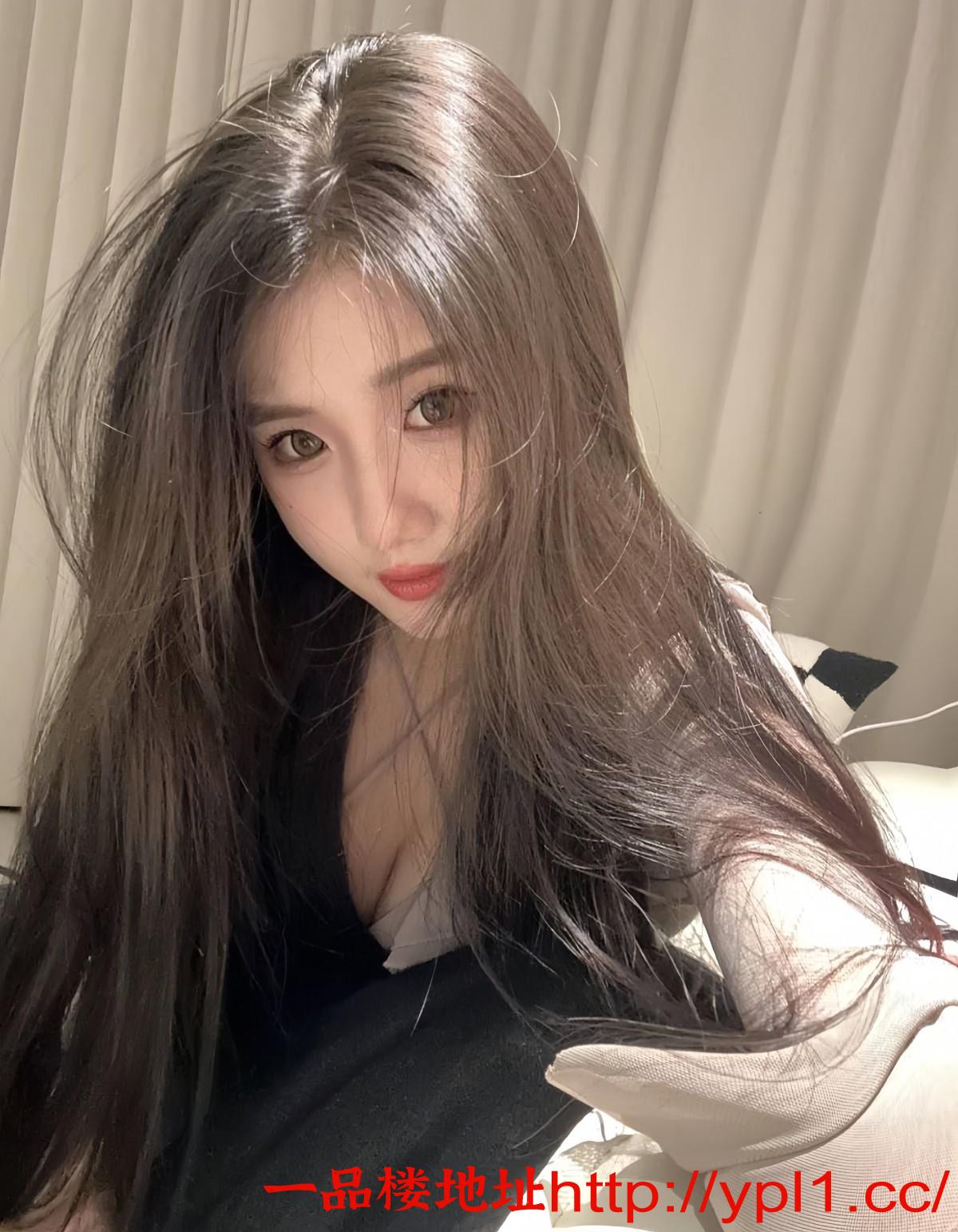 上海徐汇练瑜伽骚妹解锁各种姿势逼紧水多叫声勾魂