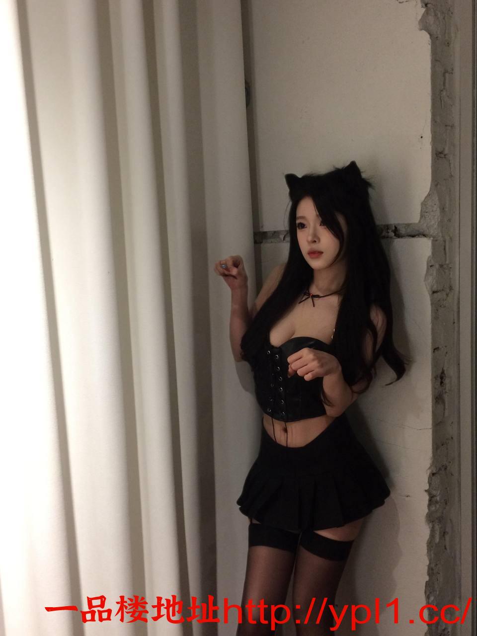 成都市性感御姐大长腿榨精少女随便舔易出水