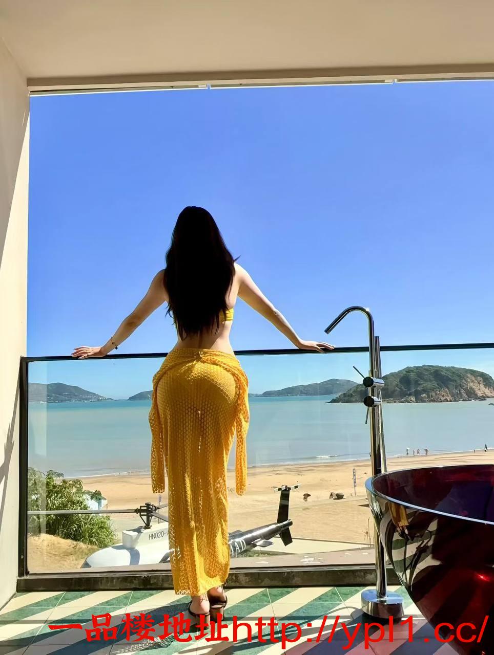 轻少妇兼职赚钱买房可舔可内射