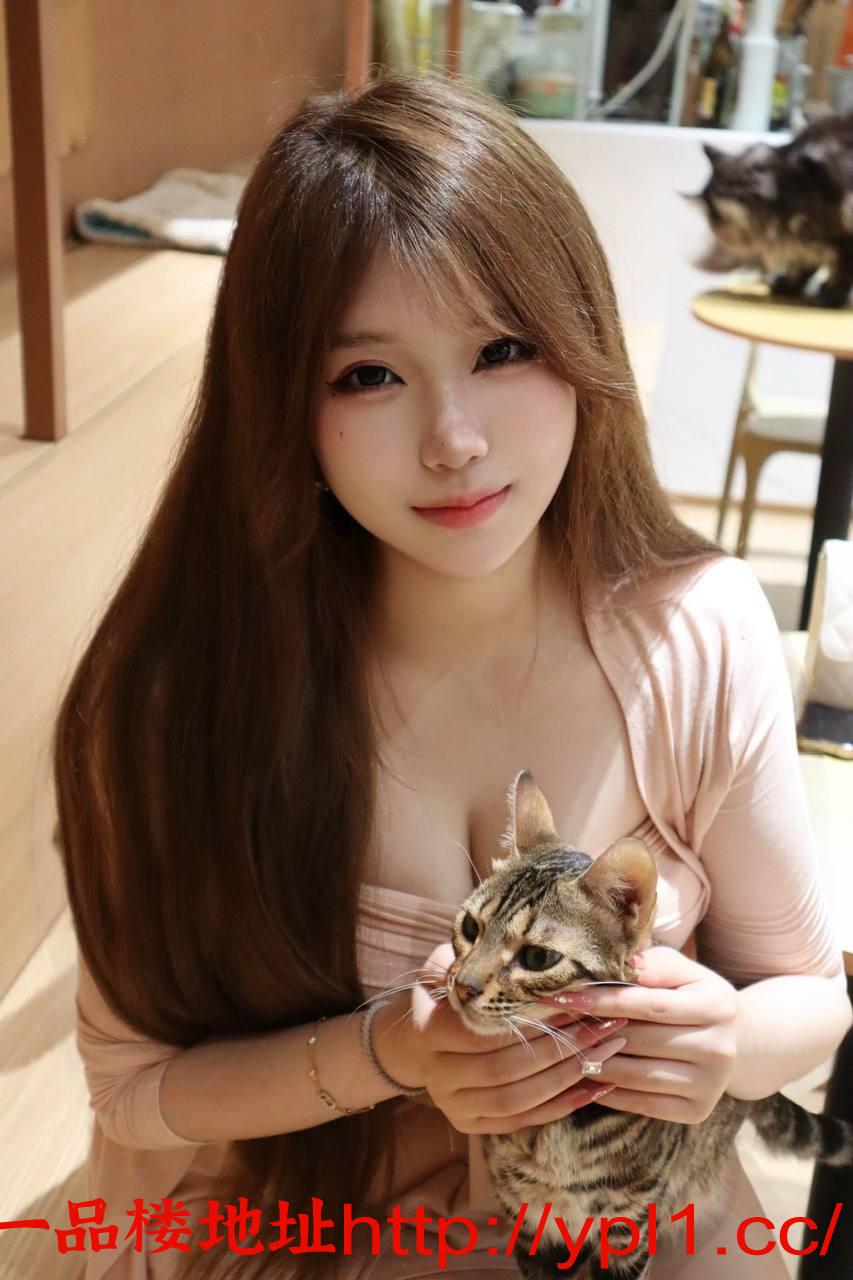 蜜桃穴粉嫩水多穴紧