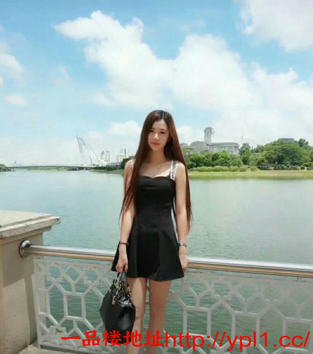 #刚下海极品学妹，粉嫩多水，易高潮