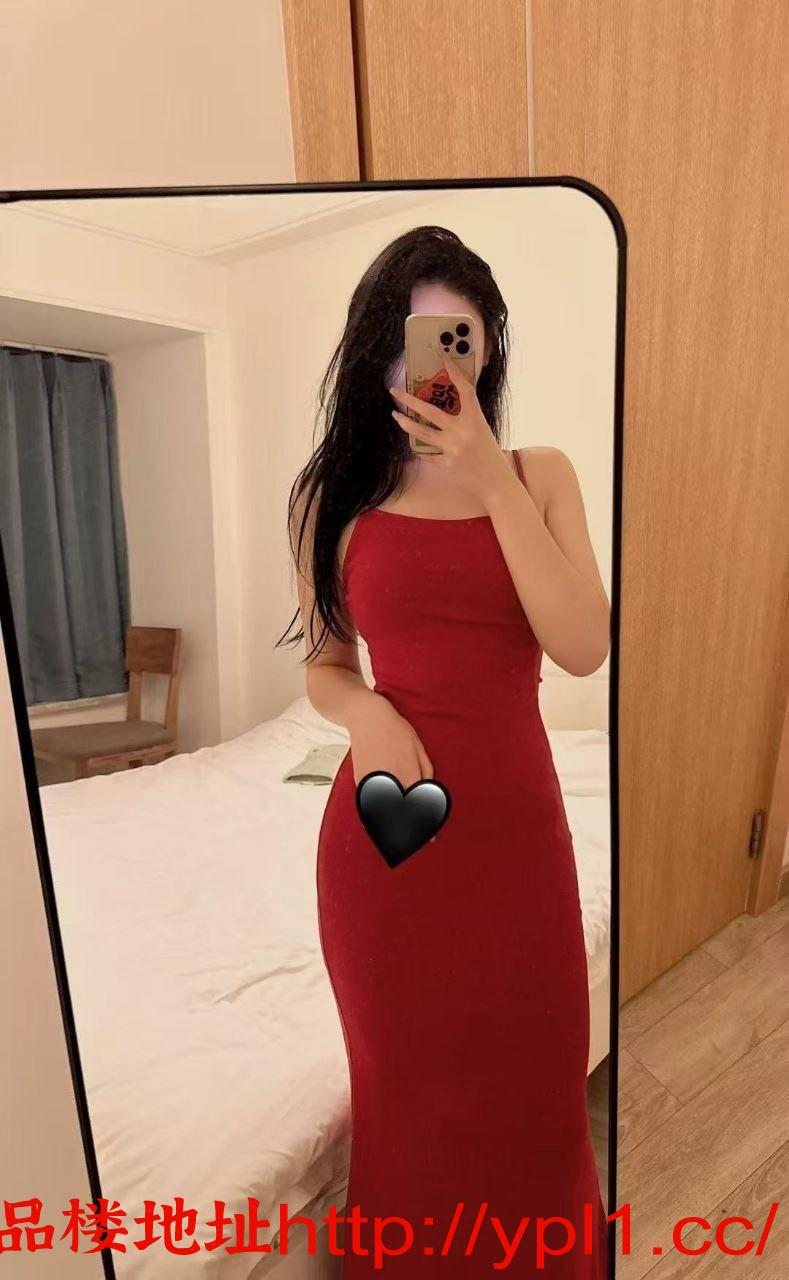 00后颜值御姐，态度好，身材曼妙，大且软，乳头小