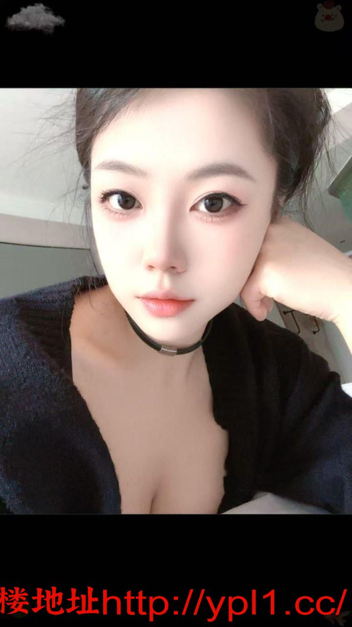 兼职会一字马极品反差女大学生