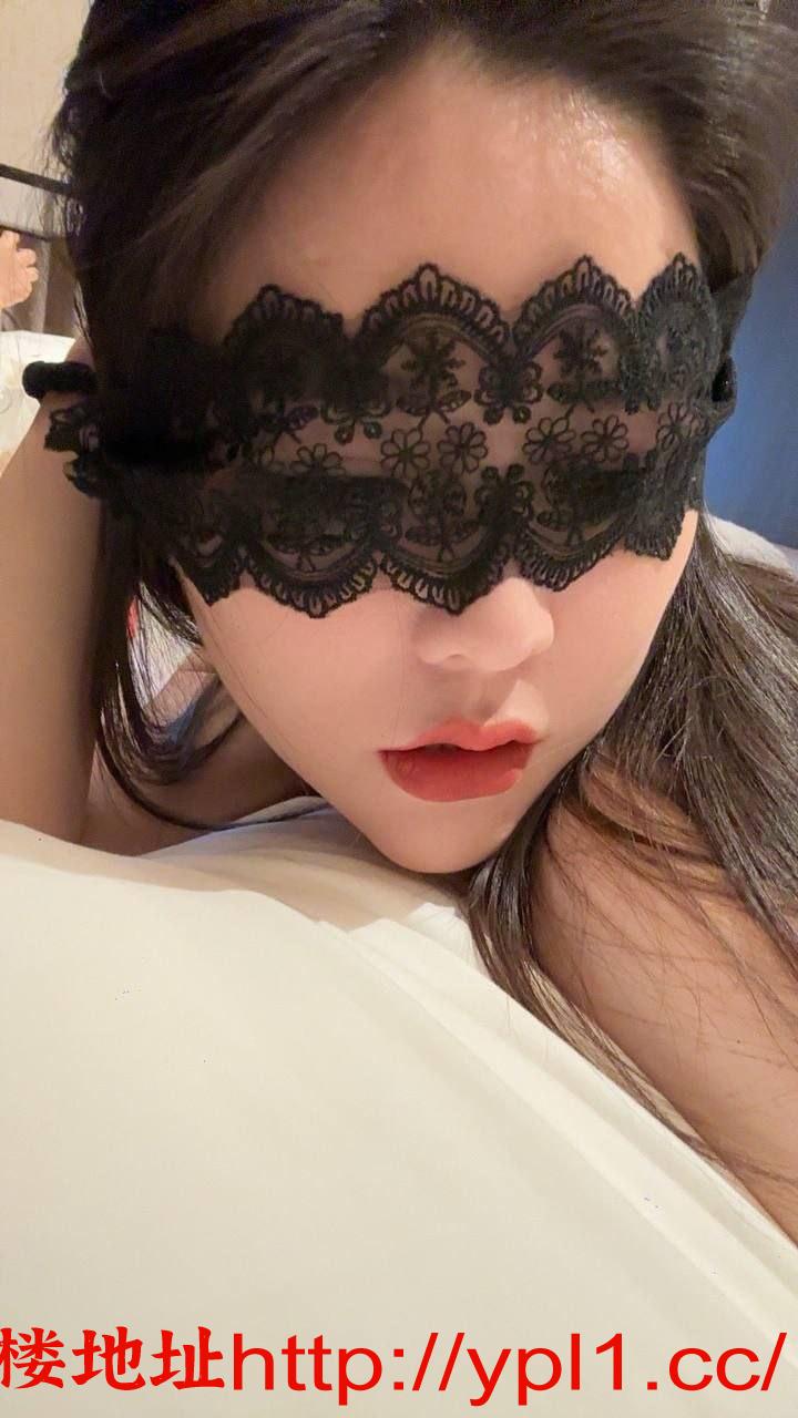 女大学生粉红逼逼，多水会夹，听话又敏感，