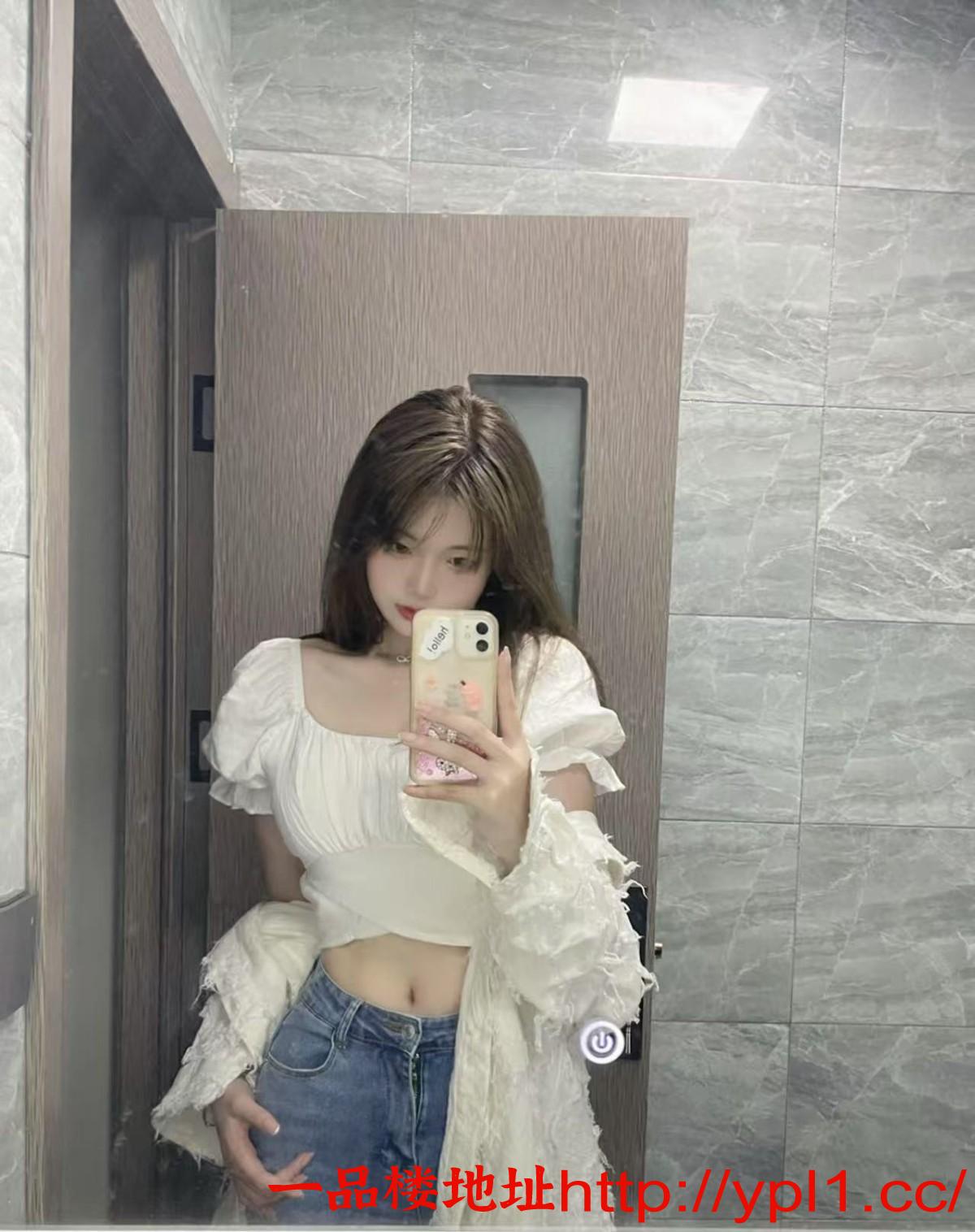 【广西】技校刚毕业嫩妹迷人身材耐操嫩妹(可内射有体检)