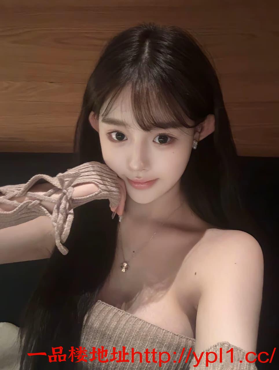 【浙江】清纯玉女鲍鱼粉嫩紧致，全程骚话不断反差感拉满，从后面握住两个大奶用力肏她骚逼（可内射有体检）