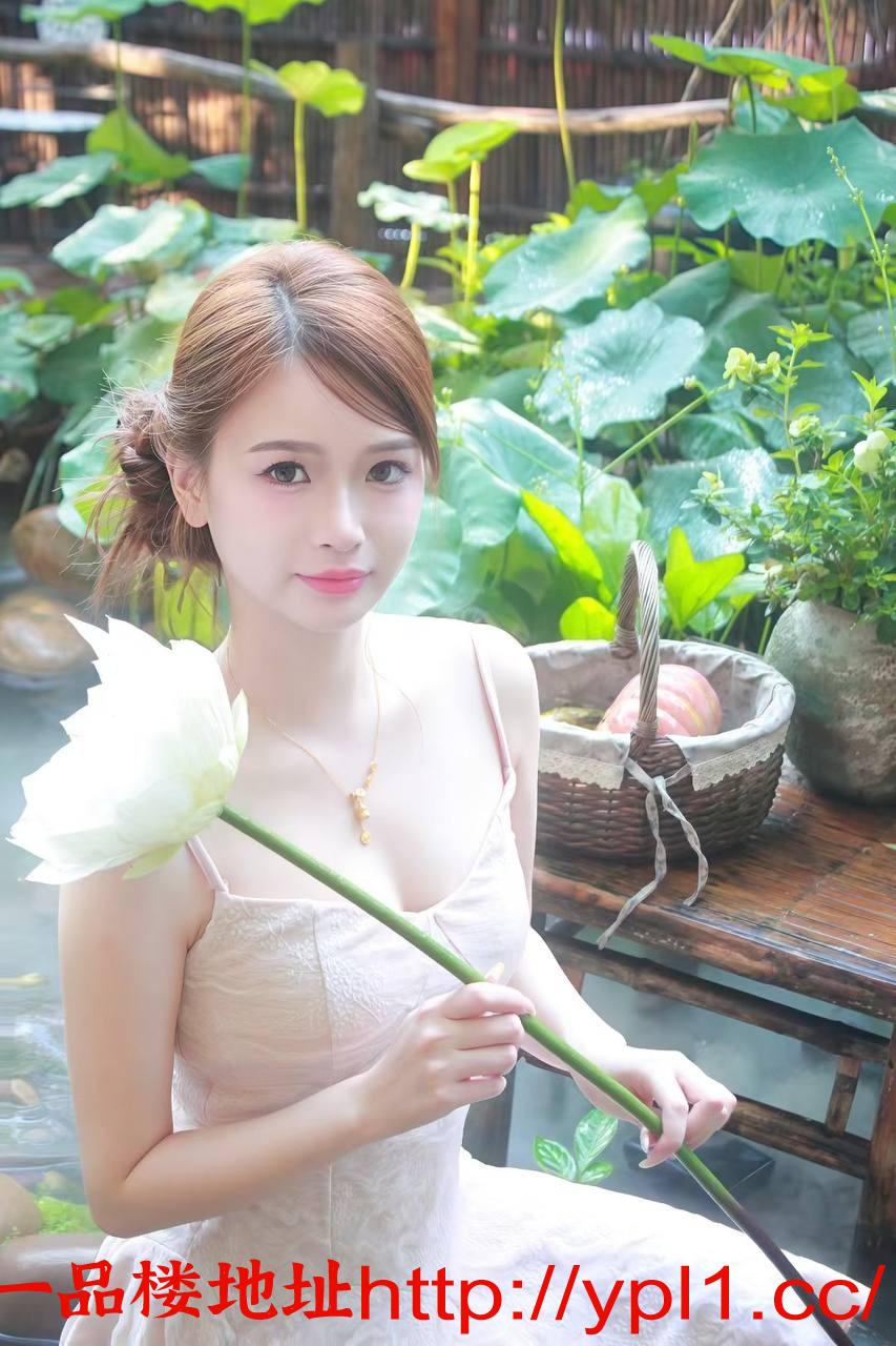 【福建】芭蕾舞舞蹈练习生舞蹈服直接撕开肏屄，大屁股真的耐操（可内射有体检）