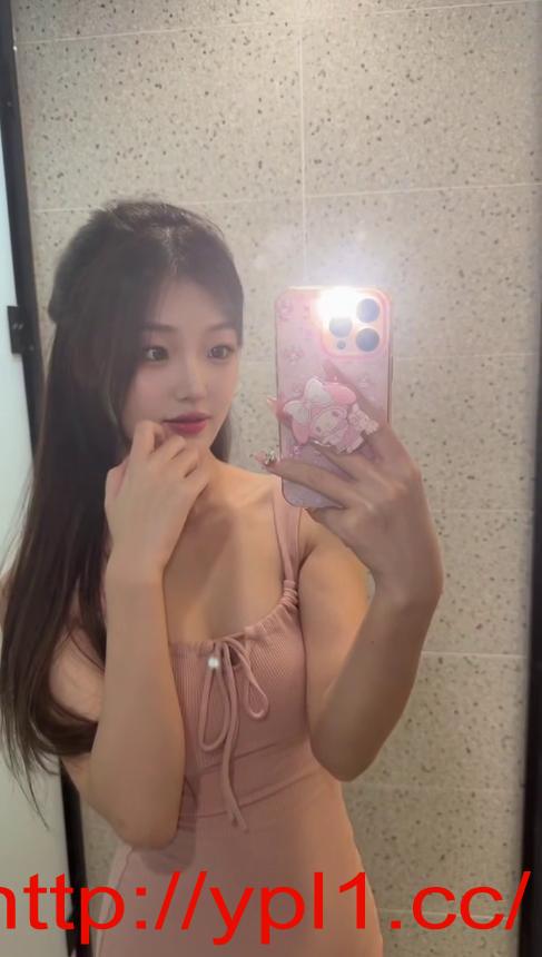 【河南】红色蕾丝连衣裙小骚货，啪啪有很大满足感(有报告可内射)