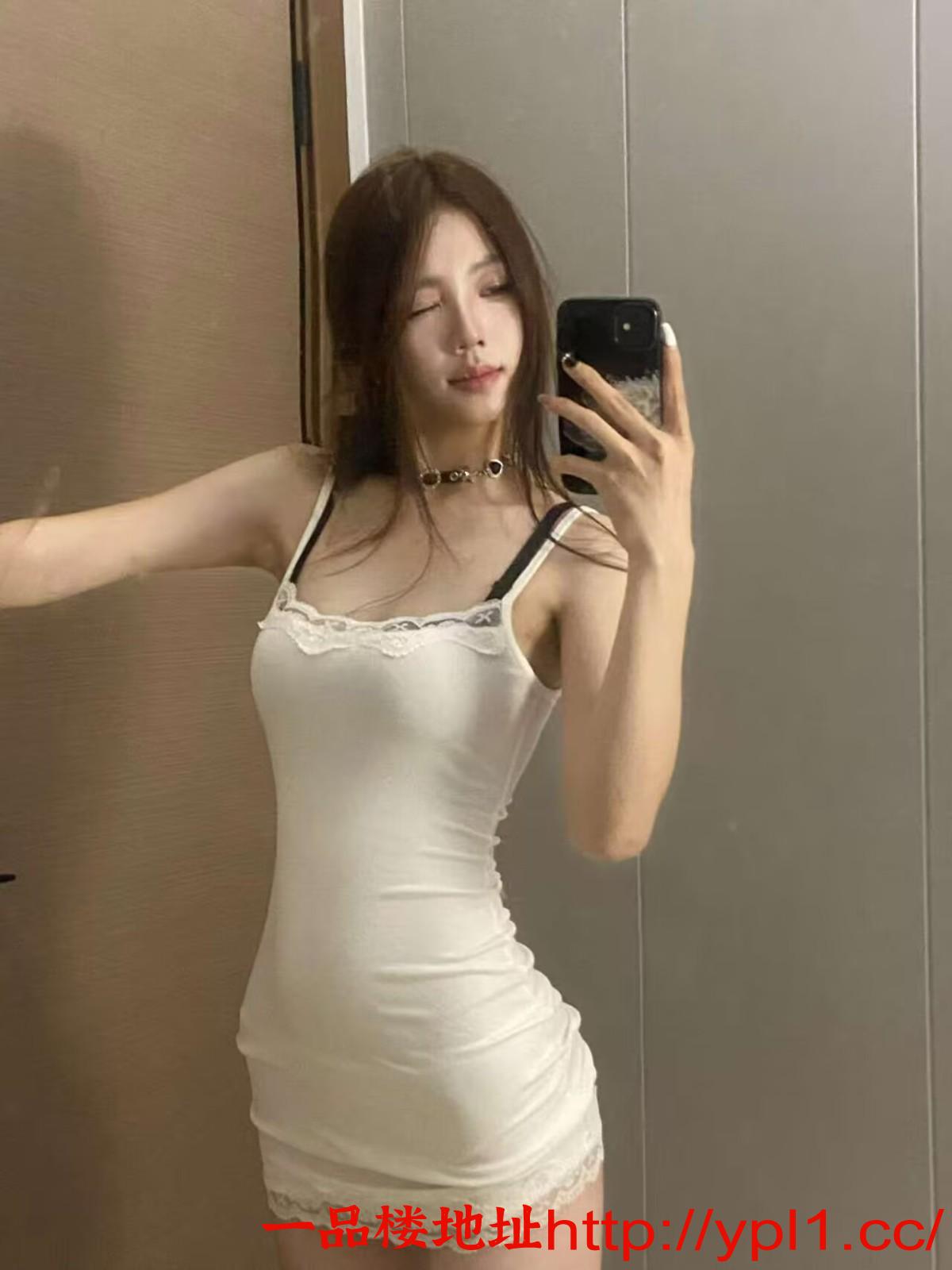 骚逼水多口活好配合道具调情