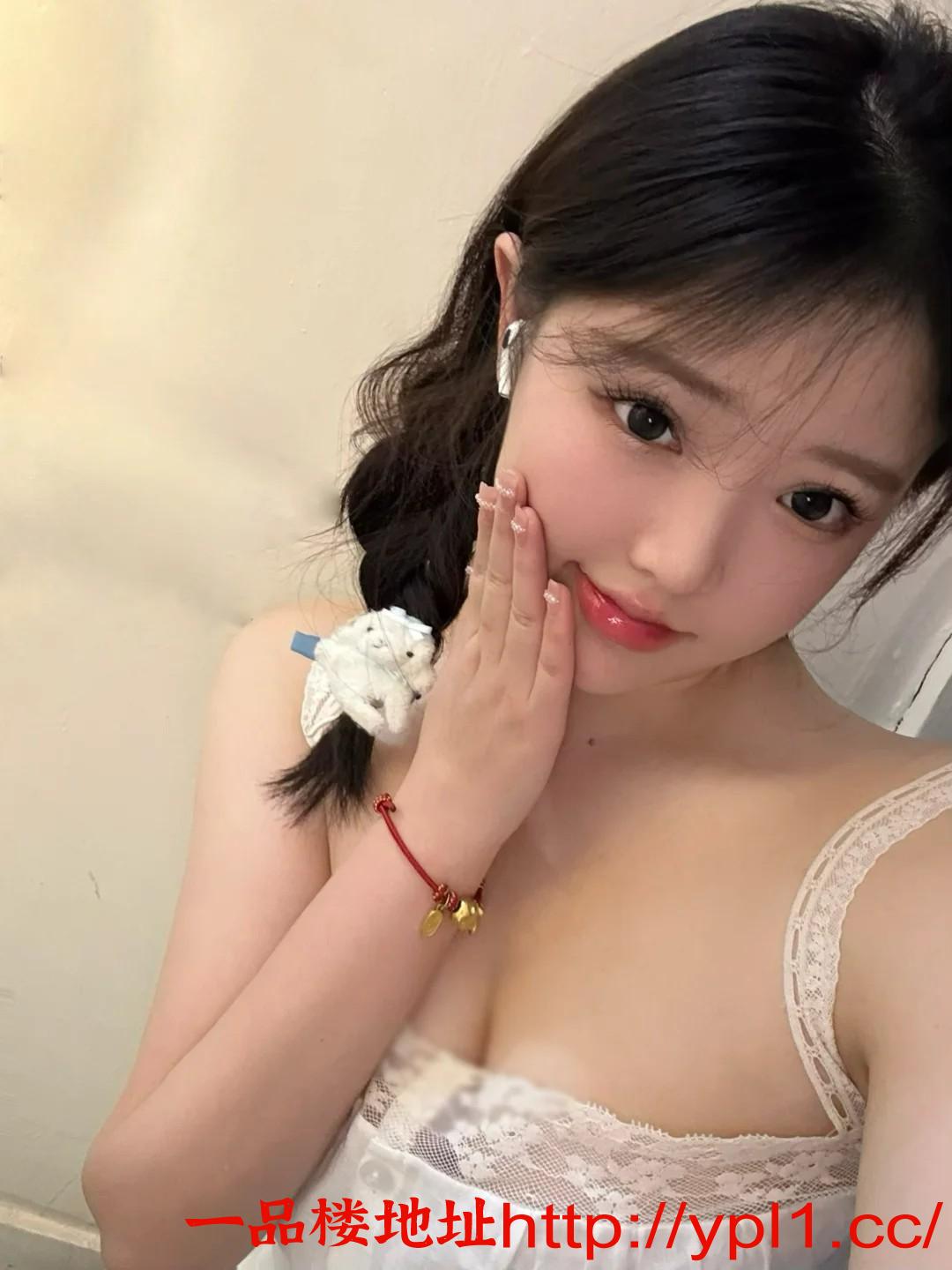 猛插初下海嫩妹潮喷