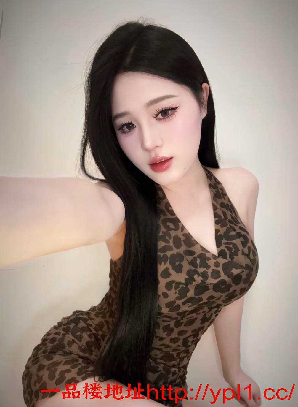 纯欲美乳肤白水多穴紧，可外出