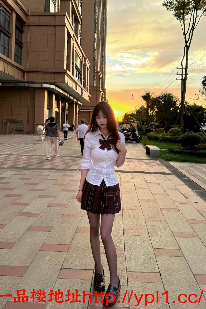 极品jk小萝莉穴紧汁多