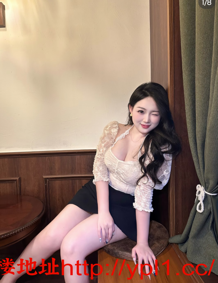 奶子大少妇下海兼职，身材微胖，逼逼多水【自带公寓，可外出】