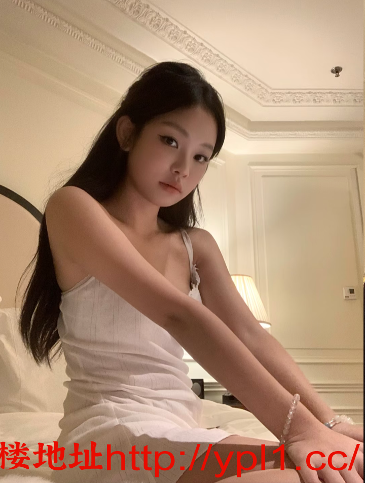 下海00后学生妹兼职粉嫩水多乖巧小骚逼可外出有公寓