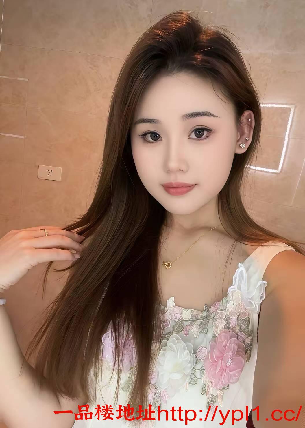 丰乳翘臀小妖精