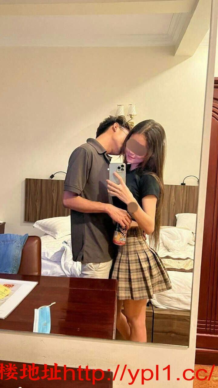 同城会所05后兼职小妹妹！粉嫩紧凑