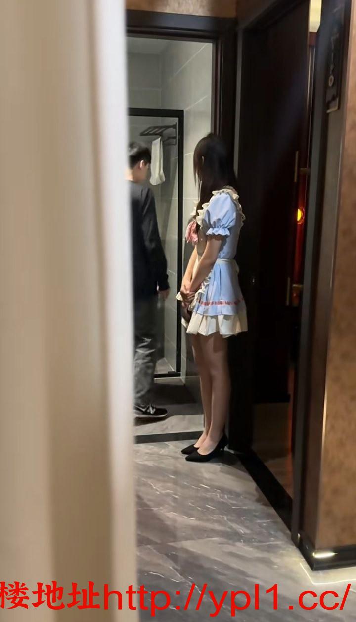 成都同城会所新兼职学生妹等你来调教！