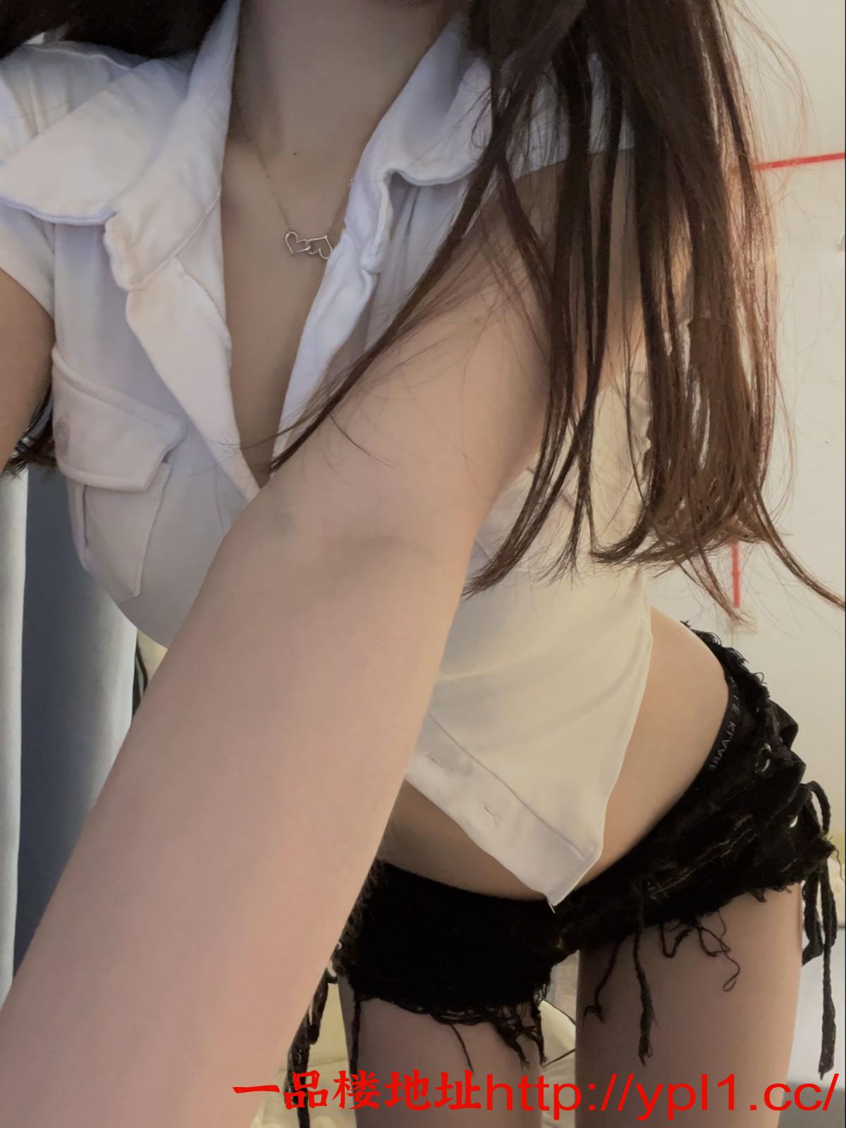 纤细嫩腰高挑身材小穴肥美多汁