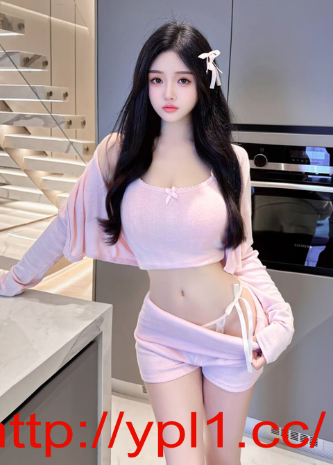 长沙性感温和娇小妹子让我舍不得用力