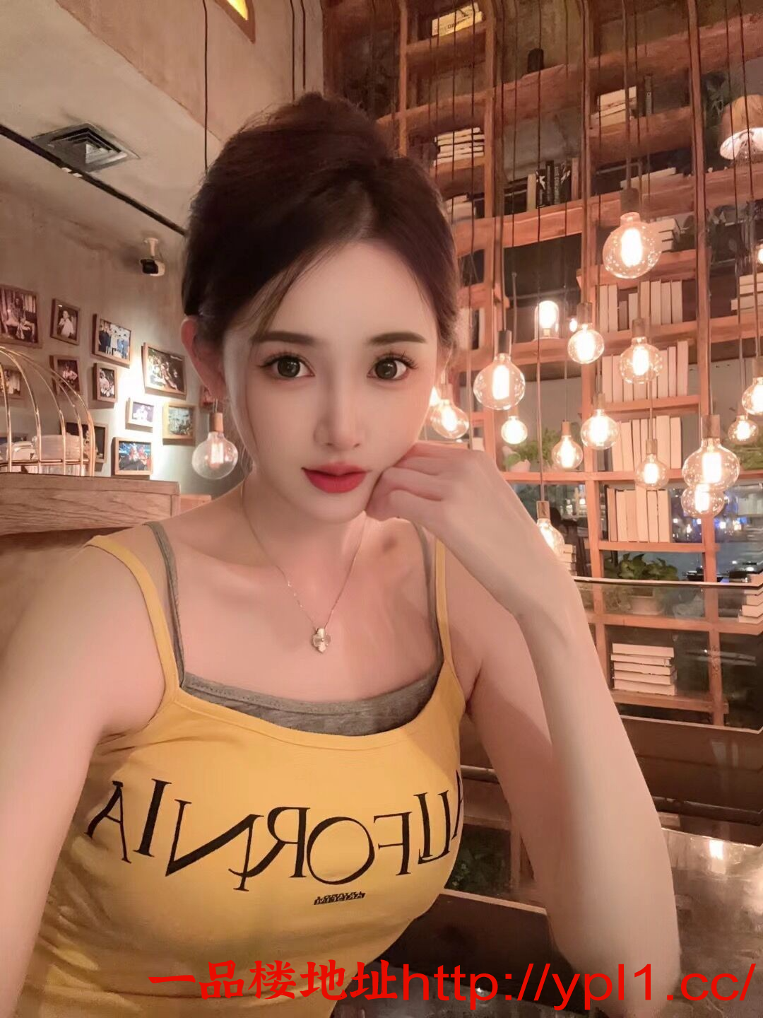 奶大温热湿润的小穴包裹感很强