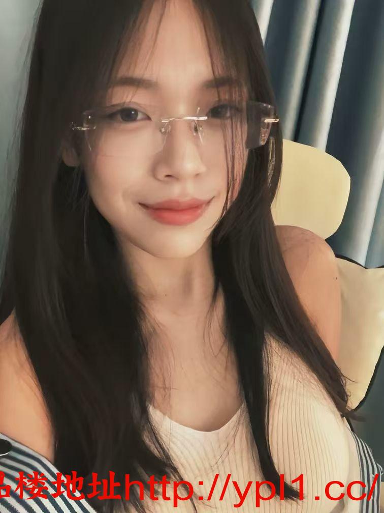 性感丰满长腿骚御