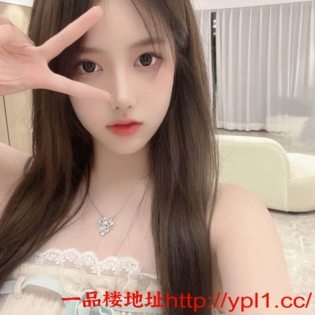 S型前凸后翘极品妹妹易高潮