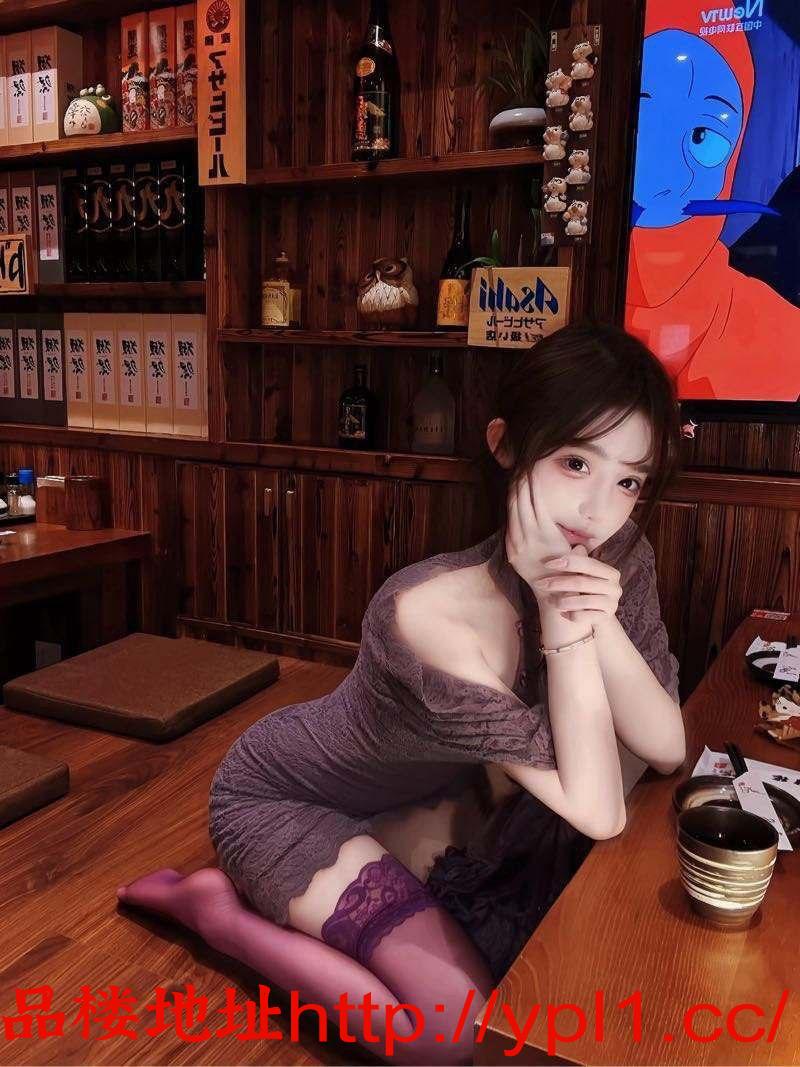 道里区性感标致的妹妹，撞小屁股最舒服