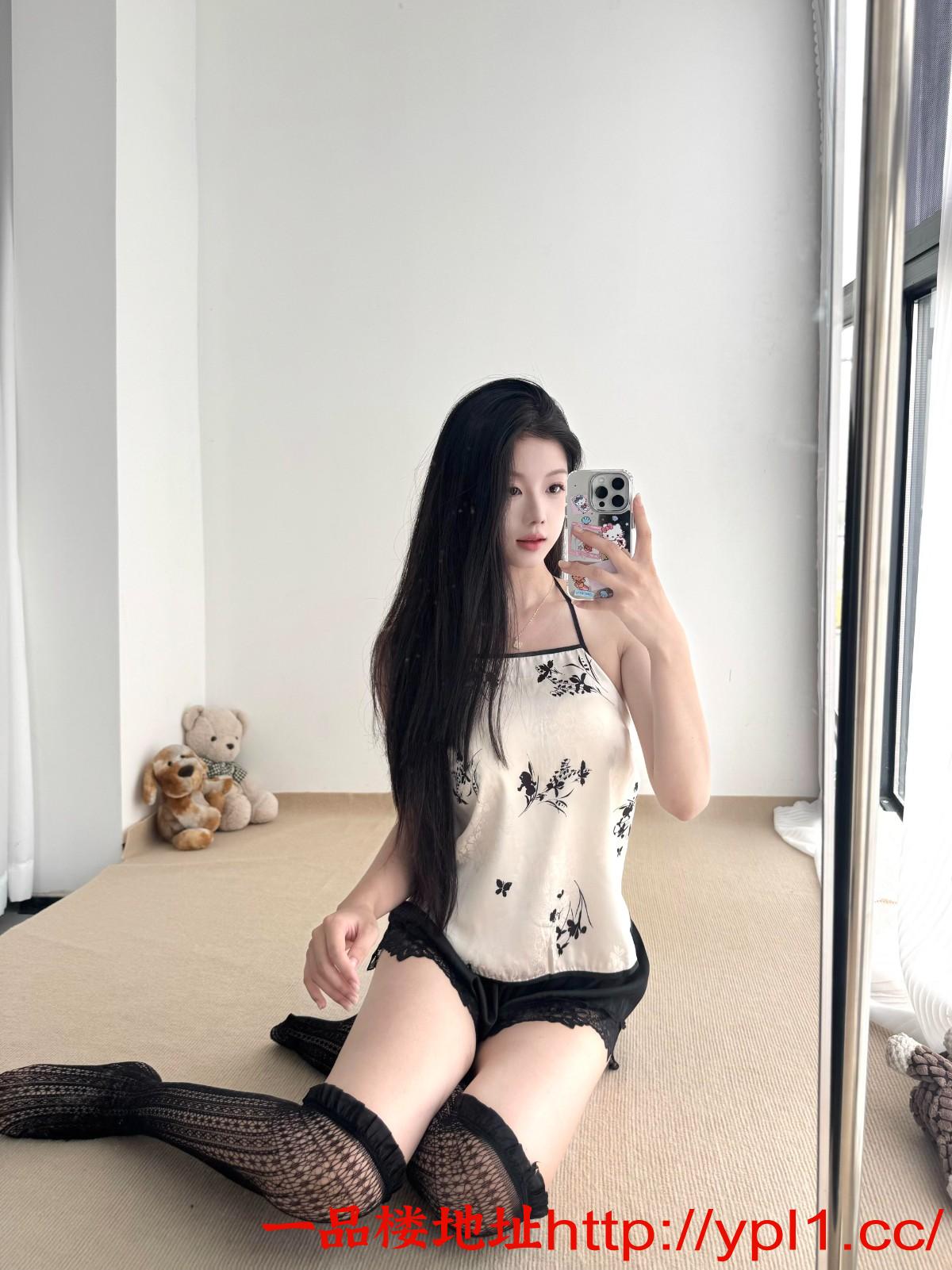 上海名媛美臀穴紧水多身材好人间水龙头可上门