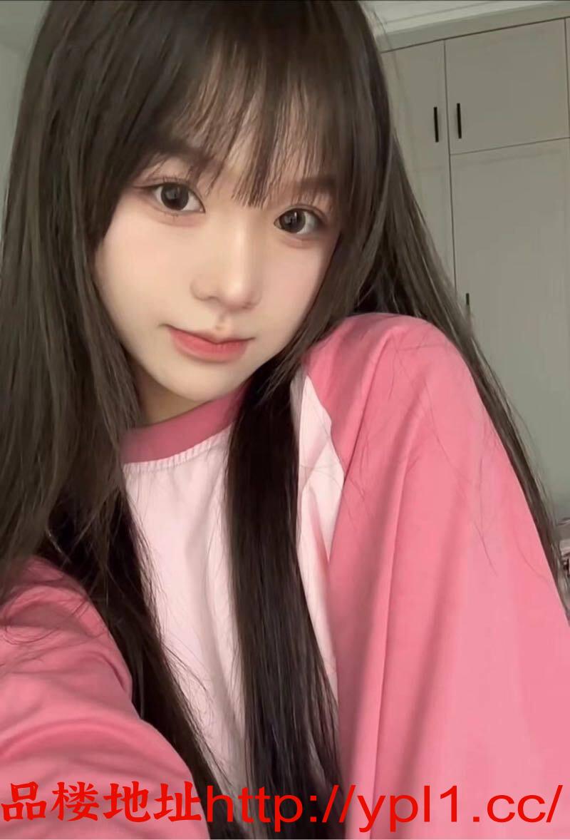 刚下海粉逼紧逼小幼师