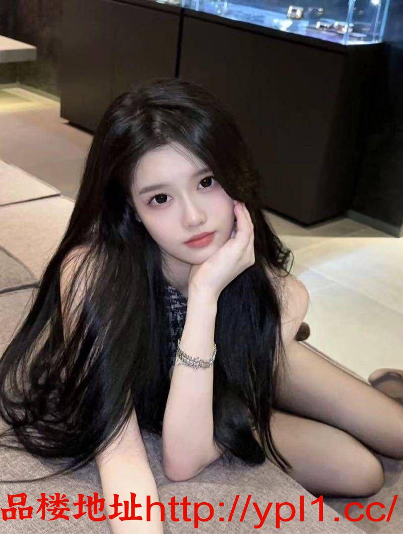 黑丝性感美女可内射