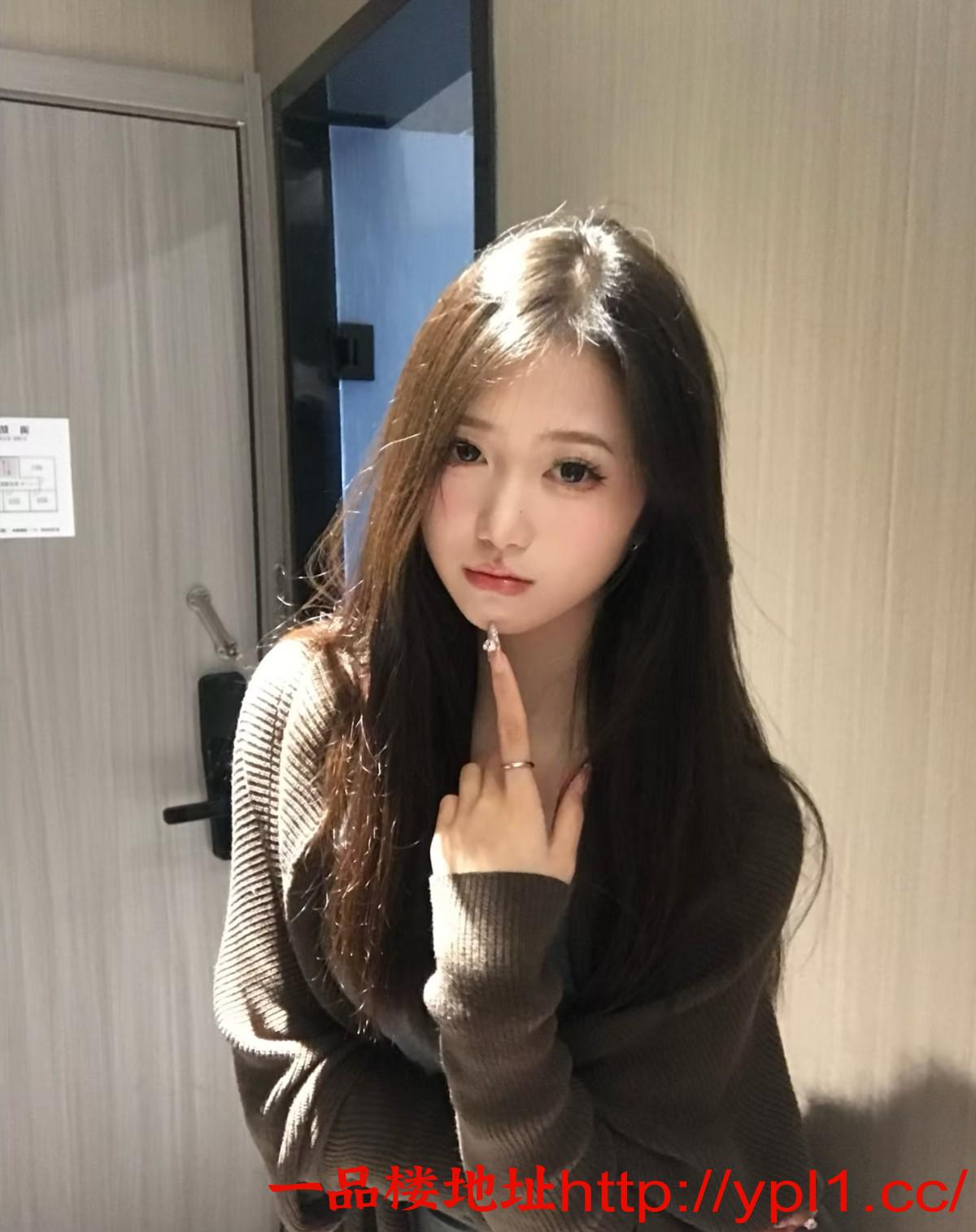 漳州在校学妹极品身材粉嫩鲍鱼兼职在外租房