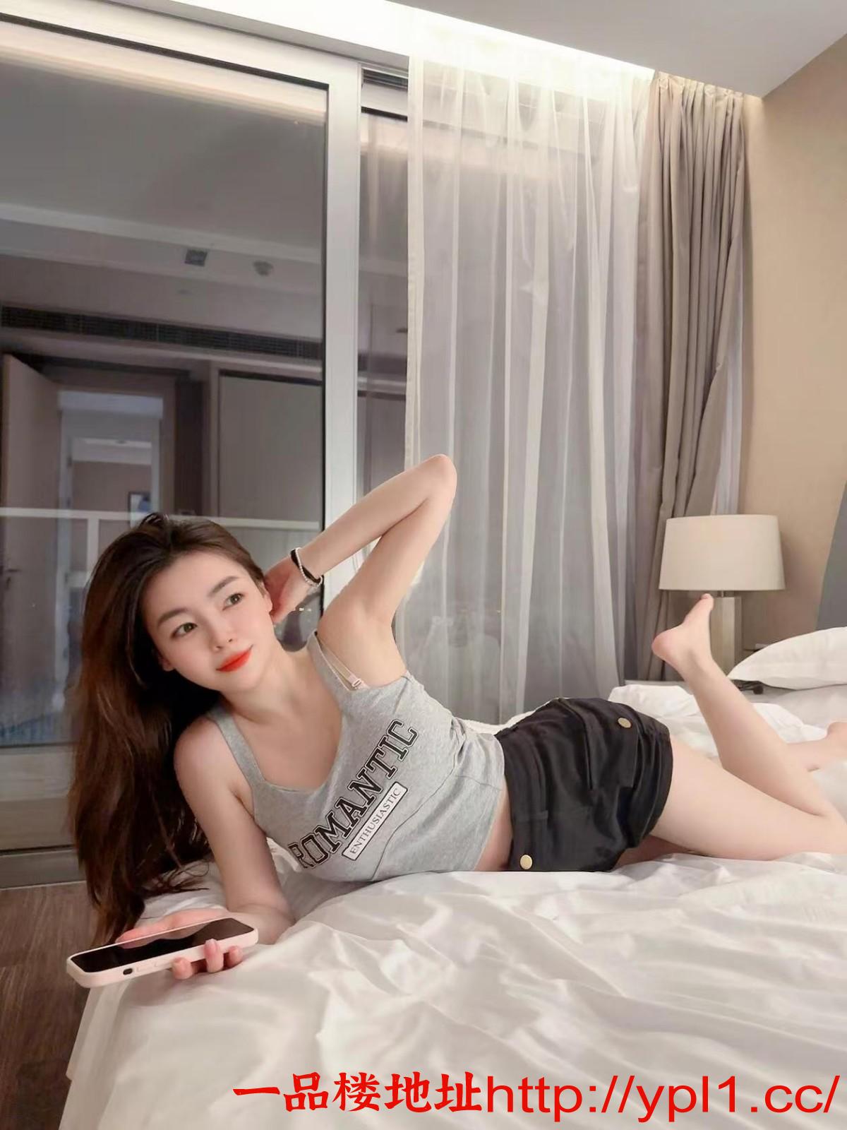 .自己有租房的兼职小妹妹